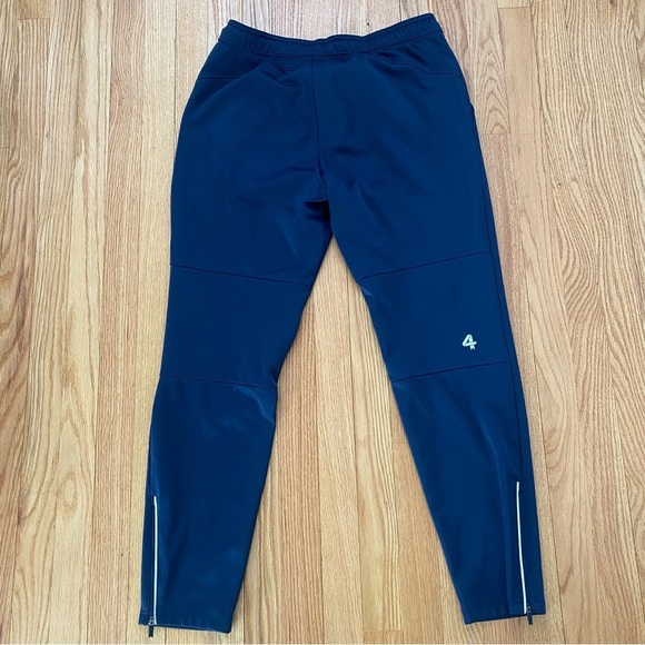 FOURLAPS x PELOTON navy Relay Track Pants - Picture 3 of 8